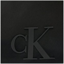 Calvin Klein Jeans kabelka Ultralight Eclair Camerabag21 Ny K60K611945 Černá