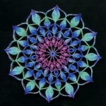 Amadea dřevěná dekorace mandala barevná 9 cm – Sleviste.cz