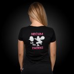 Gymtime Nečum mi na zadek černá – Sleviste.cz