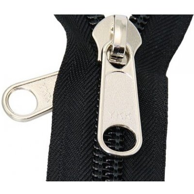 YKK používá plasty s vysokou pevností a dobrou UV odolností pro všechny zipy a jejich součásti. Polyesterová nosná páska. Jezdce a koncovky jsou vyrobeny z niklové slitiny zinku bez zajišťovacího mech – Zboží Mobilmania