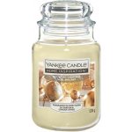 Yankee Candle Glistering Christmas 104 g – Hledejceny.cz