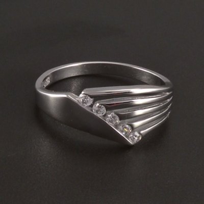 Goldstore Stříbrný prořezávaný prsten se zirkony 2.19.PS002947.52 – Zboží Mobilmania