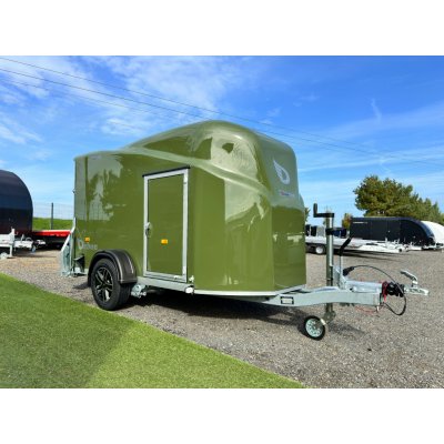 Debon Cargo zelený – aerodynamický přívěs s celolaminátovou karoserií | Zboží Auto