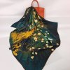 Šátek hedvábný šátek Rozkvetlý strom v dárkovém balení