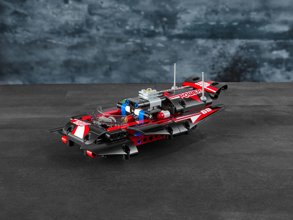 LEGO® Technic 42089 Motorový člun