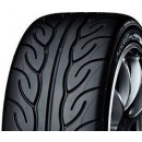 Yokohama Advan Neova AD08 235/40 R17 90W