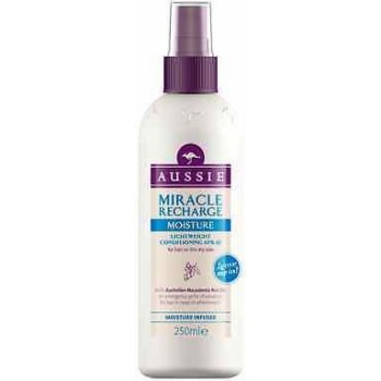 Aussie stylingový sprej Moisture 250 ml