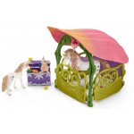 Schleich Třpytivý květinový dům s jednorožci jezerem a stájí – Zboží Dáma