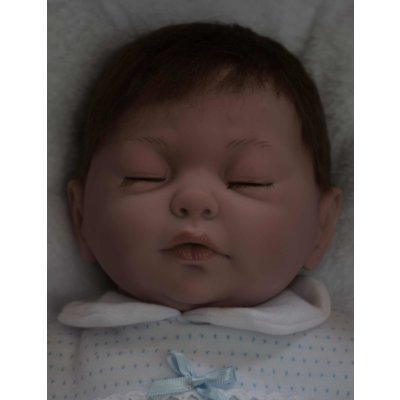 Guca Spící reborn miminko Hugo