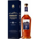 Ararat 10 letá 40% 0,7 l (kazeta) – Zboží Dáma
