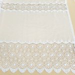 Hotová vyšívaná luxusní záclona GERSTER 11509 bílé květy 180 x 440 m – Zboží Mobilmania