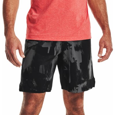 Under Armour běžecké kraťasy Reign Woven shorts -BLK černé