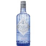 Citadelle Gin 44% 0,7 l (holá láhev) – Sleviste.cz