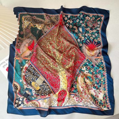 hedvábný šátek Červený strom v dárkovém balení – Sleviste.cz