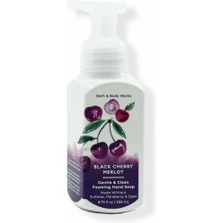 Bath & Body Works Black Cherry Merlot pěnové mýdlo na ruce 259 ml