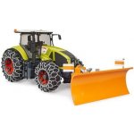 Bruder 3018 Claas Axion 950 se sněhovými řetězy a radlicí – Sleviste.cz