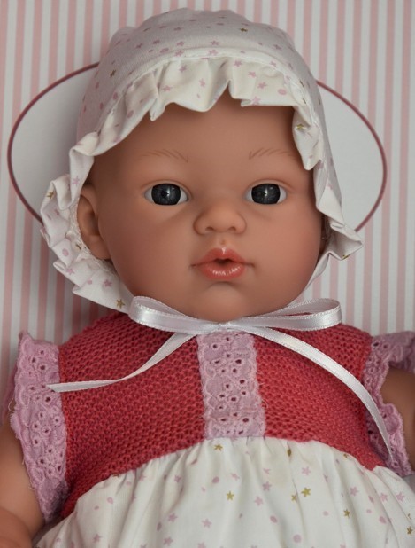 ASIVIL Realistické miminko holčička KOKE v dlouhých šatech