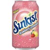 Limonáda Sunkist sycený nápoj s příchutí jahodové limonády 355 ml