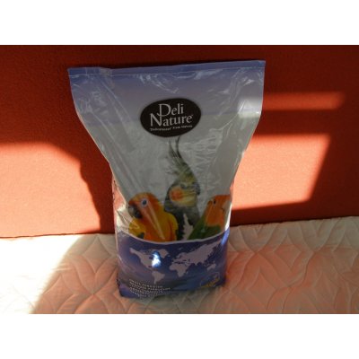 Deli Nature 69 Large Parakeet With Sunflower Seeds 20 kg