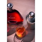 Hennessy James Hennessy 40% 1 l (kazeta) – Sleviste.cz