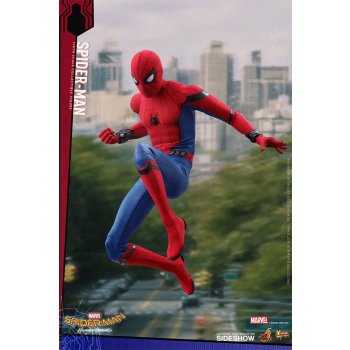 Hot Toys Spider-Man Spider-Man Homecoming 28 cm od 7 100 Kč