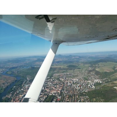 Pilotem letadla Liberec, 40 minut letu, 1 + 2 osoby doprovod – Hledejceny.cz