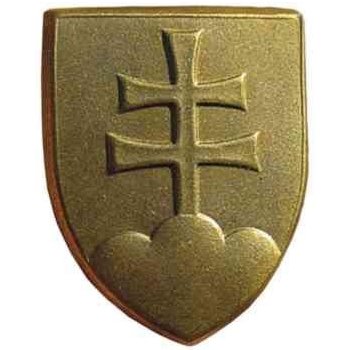 Odznak SLOVENSKO čepicový mosazný