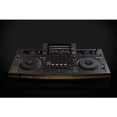 Pioneer DJ OPUS-QUAD – Sleviste.cz