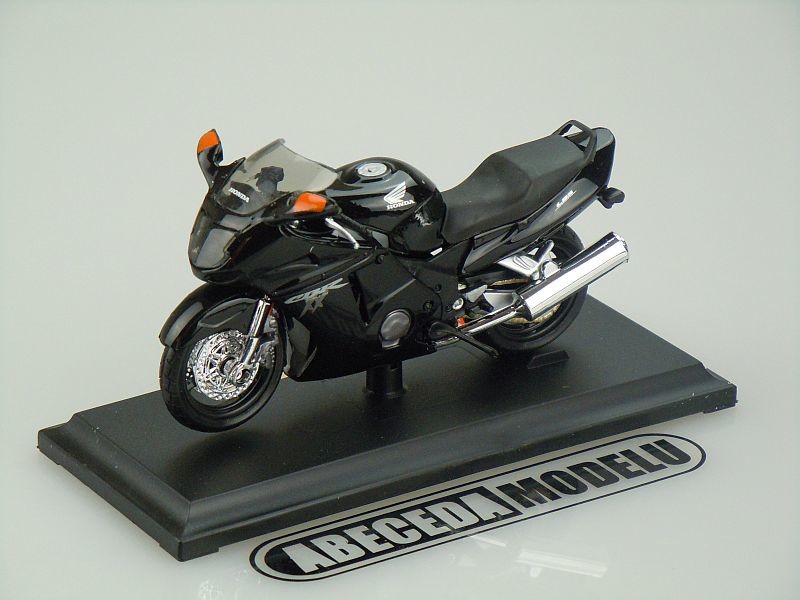 Maisto Honda CBR 1100 XX 1:18