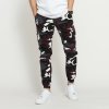 Pánské tepláky Urban Classics camo Cargo Jogging pants 2.0 wine camo