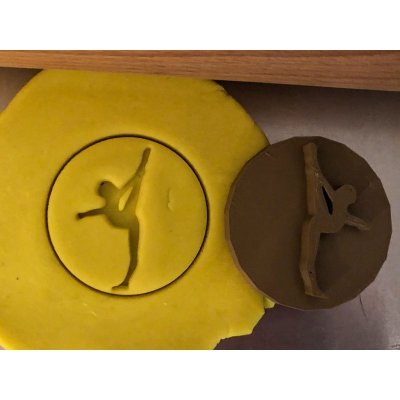 TVOŘÍTKO Gymnastika VI Rozměr: 5 cm, + Vykrajovátko: Ano – Zboží Mobilmania