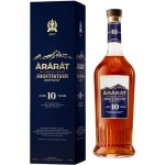 Ararat 10Y Akhatamar 40% 0,7 l (dárkové balení 2 sklenice) – Zboží Dáma