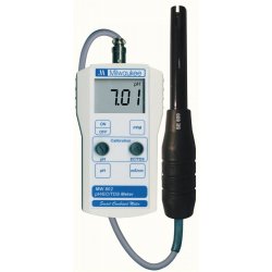 Milwaukee MW802 pH a EC monitor