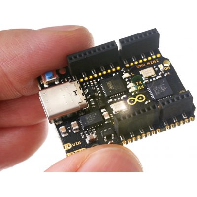Arduino UNO Mini Limited Edition – Sleviste.cz