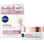 Nivea Vital pro zářivou pleť bohatý denní krém 50 ml – Hledejceny.cz