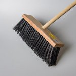 Enpro Koště silniční 340 x 120 mm s násadou 150 cm vlas 12 cm černé – HobbyKompas.cz