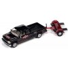 Sběratelský model Johnny Lightning Chevrolet Silverado černá + Tow Dolly 2002 1:64