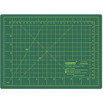Donwei Řezací podložka na látky, patchwork DONWEI DW-12124, samosvorná, zelená, 30x22cm, vel. XS , tloušťka 3mm – Zboží Mobilmania