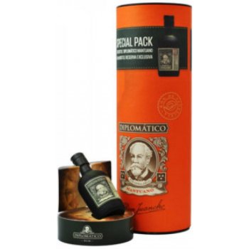 Diplomatico Mantuano 40% 0,7 l + Reserva Exclusiva 0,05 l (tuba)