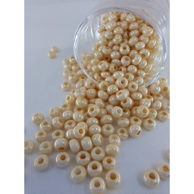 Rokajl Preciosa 5/0 - krémová - perleť - 1 g – Zboží Dáma