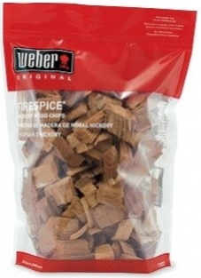 Weber Udící lupínky Fire Spice Chips bílý ořech 1,36 kg