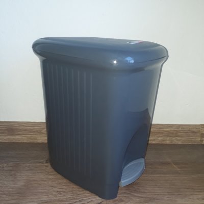 Benco Pedálový odpadkový koš BRUNO plastový objem 5 L černá – Zboží Mobilmania