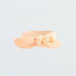 Kojenecká mušelínová čelenka New Baby Leny peach – Sleviste.cz