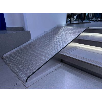 HTI Nájezdová rampa (S) do 2 m | Zboží Auto