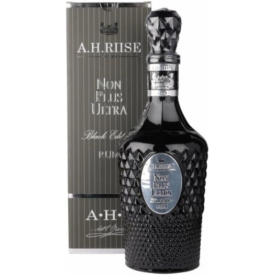 A.H.Riise Non Plus Ultra Black 0,7 L