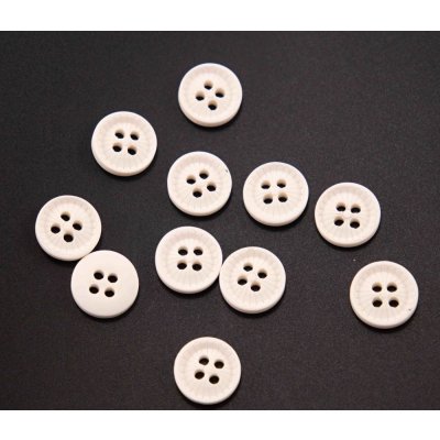 Dírkový košilový knoflík - lomená bílá - průměr 1,2 cm – Hledejceny.cz