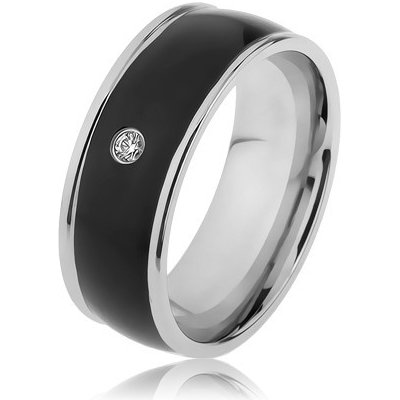 Šperky eshop lesklý ocelový prsten stříbrné černý vypouklý pás s čirým zirkonem SP62.29