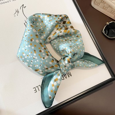 hedvábný šátek světlý azurový v dárkovém balení – Zbozi.Blesk.cz