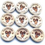 Knoflík HANDMADE Ø 20 mm - sv. přírodní - srdce – Zboží Dáma