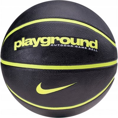 Nike Playground Outdoor – Sleviste.cz